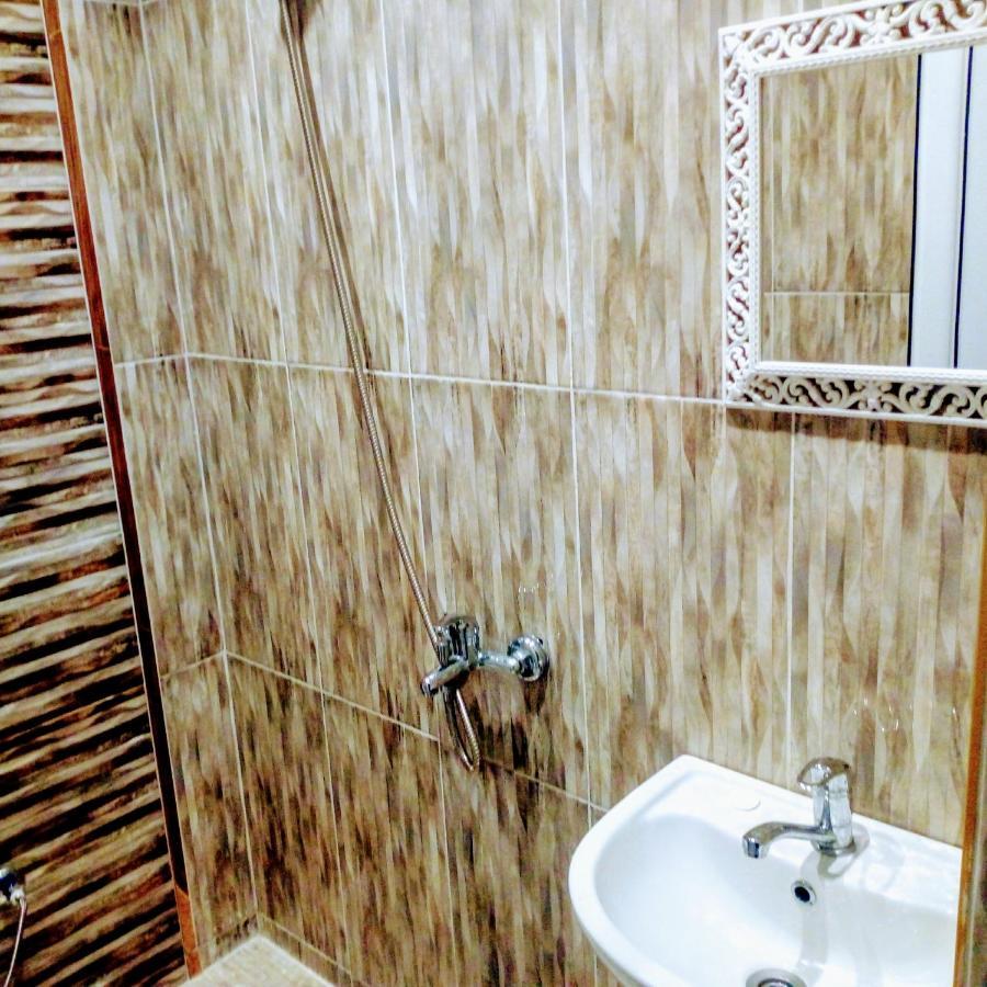 Rose & Water Guest House Pavel Banya Luaran gambar